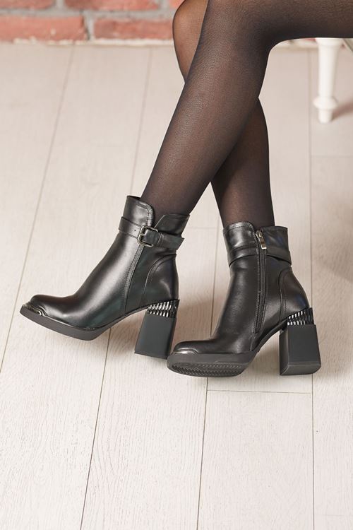 GUJA KADIN TOPUKLU BOT 16525K