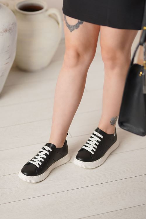 MAMMAMİA HAKİKİ DERİ KADIN GÜNLÜK AYAKKABI 86525Y