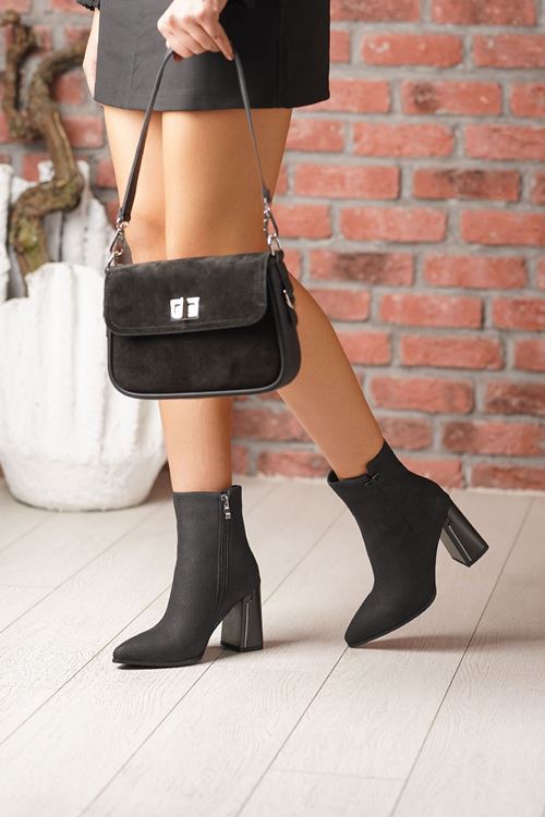 GUJA KADIN TOPUKLU BOT 13725K