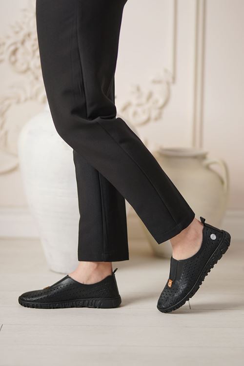 MAMMAMİA HAKİKİ DERİ KADIN GÜNLÜK AYAKKABI 66525Y