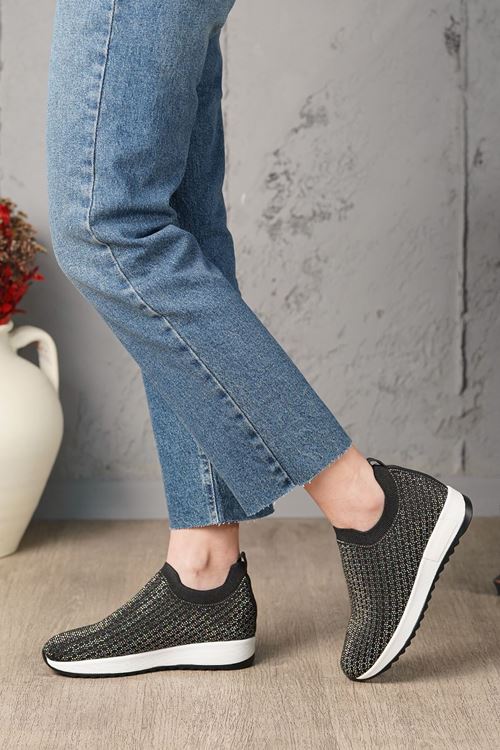 GUJA KADIN SPOR AYAKKABI 34124K