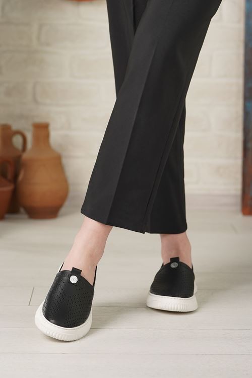 MAMMAMİA HAKİKİ DERİ KADIN GÜNLÜK AYAKKABI 85525Y