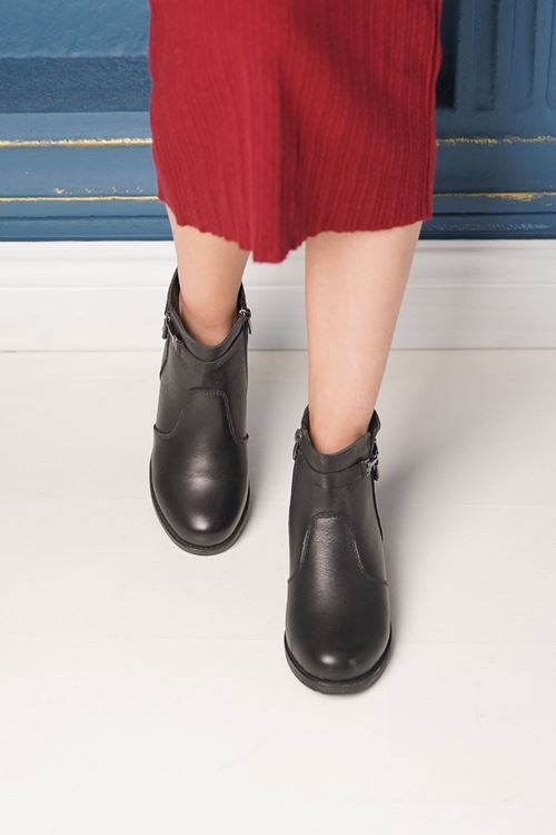 LİZSHOE HAKİKİ DERİ KADIN BOT OVA 3325K