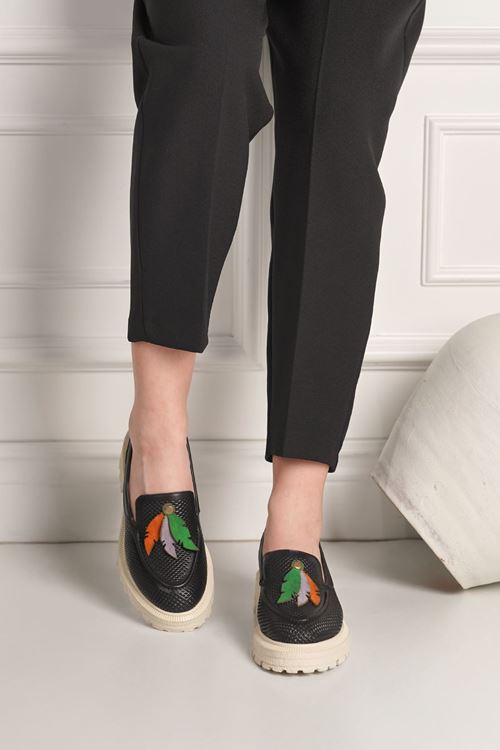 MAXİMİNO HAKİKİ DERİ KADIN GÜNLÜK AYAKKABI 23524Y