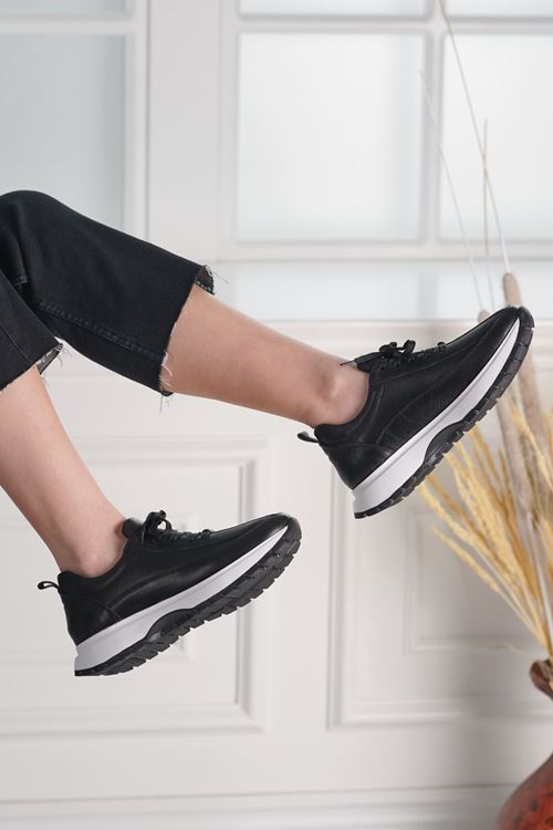 MAXİMİNO HAKİKİ DERİ KADIN SPOR AYAKKABI 50224Y