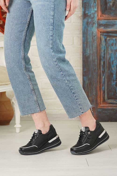 MAMMAMİA HAKİKİ DERİ KADIN GÜNLÜK AYAKKABI 364525Y