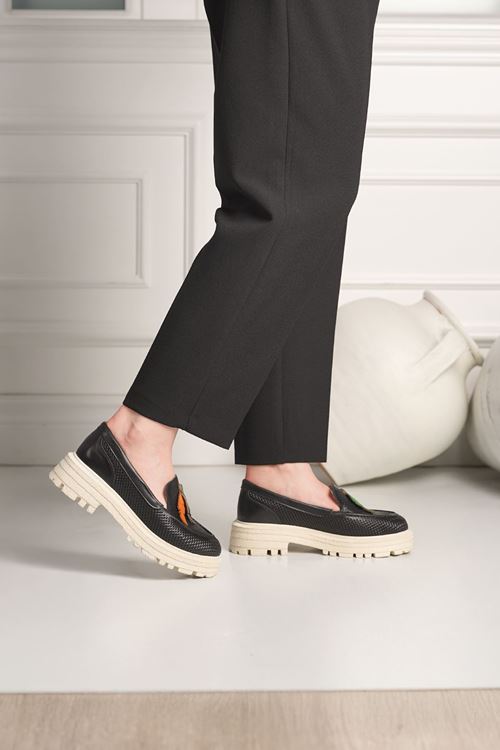 MAXİMİNO HAKİKİ DERİ KADIN GÜNLÜK AYAKKABI 23524Y