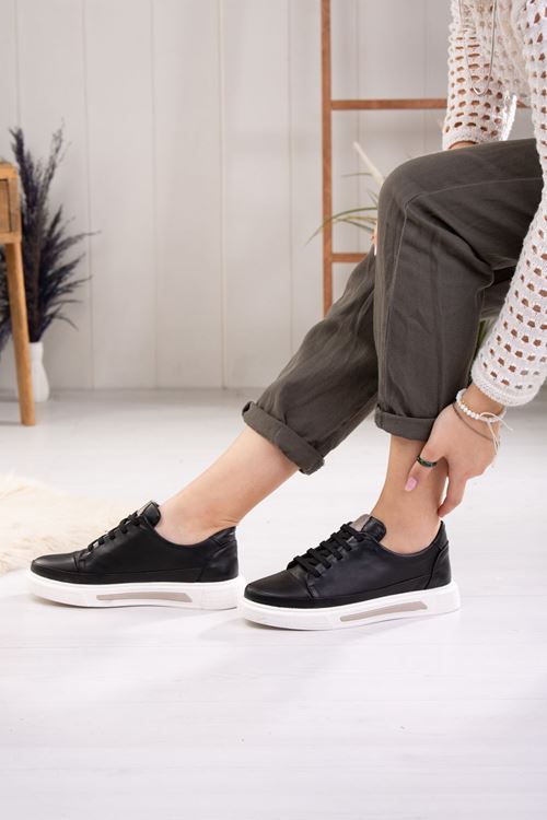 MAMMAMİA HAKİKİ DERİ KADIN GÜNLÜK AYAKKABI 395025Y