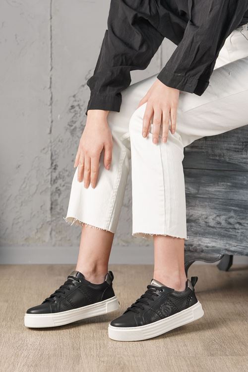 MAMMAMİA HAKİKİ DERİ KADIN GÜNLÜK AYAKKABI 55524K