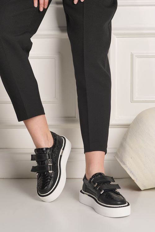 MAXİMİNO HAKİKİ DERİ KADIN GÜNLÜK AYAKKABI 3411925Y