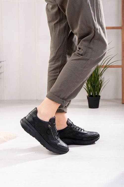 MAMMAMİA HAKİKİ DERİ KADIN GÜNLÜK AYAKKABI 362524Y