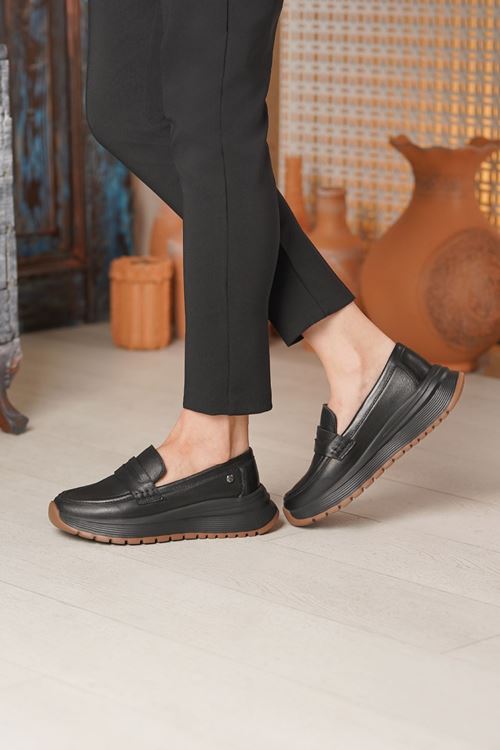 MAMMAMİA HAKİKİ DERİ KADIN AYAKKABI 381525K