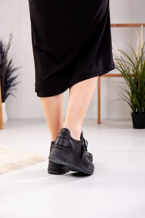 MAMMAMİA HAKİKİ DERİ KADIN GÜNLÜK AYAKKABI 368024Y