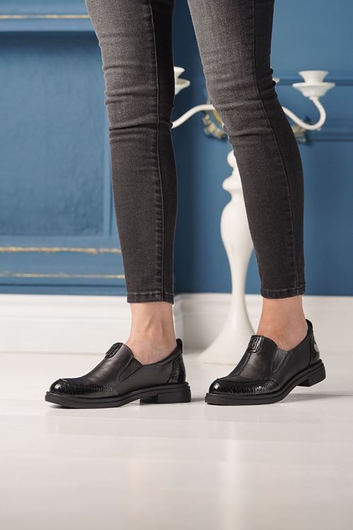 MAMMAMİA HAKİKİ DERİ KADIN AYAKKABI 709525K