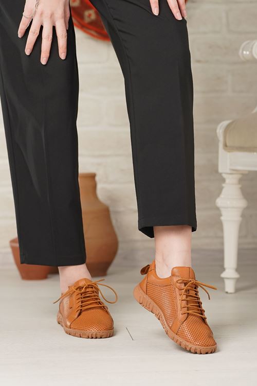 MAMMAMİA HAKİKİ DERİ KADIN GÜNLÜK AYAKKABI 14525Y