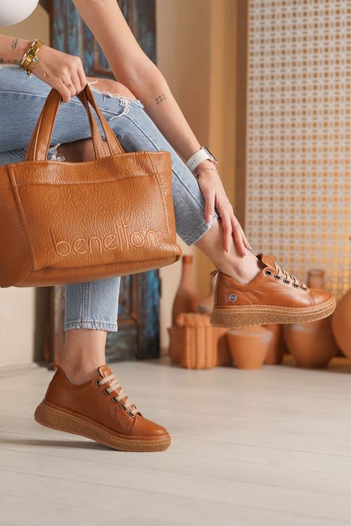 MAMMAMİA HAKİKİ DERİ KADIN AYAKKABI 12026Y