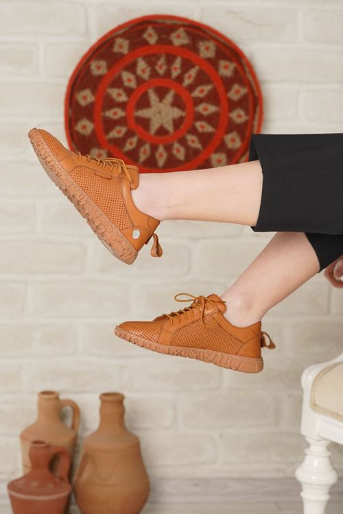 MAMMAMİA HAKİKİ DERİ KADIN GÜNLÜK AYAKKABI 14525Y