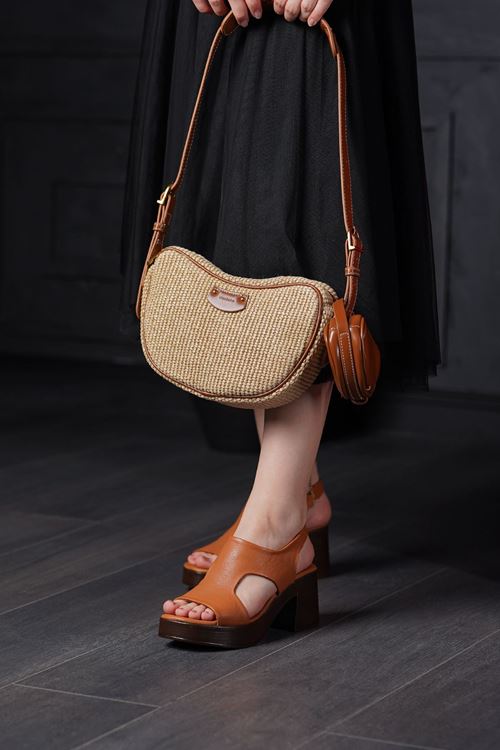 MAMMAMİA HAKİKİ DERİ KADIN SANDALET 233025Y