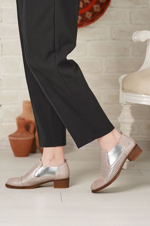 MAMMAMİA HAKİKİ DERİ KADIN GÜNLÜK AYAKKABI 715025Y