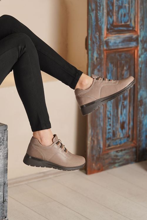 MAMMAMİA HAKİKİ DERİ KADIN AYAKKABI 354525K