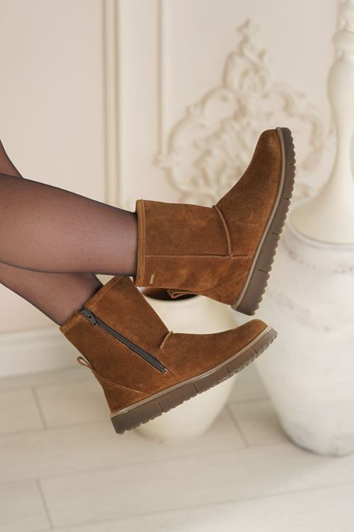 LEGERO HAKİKİ DERİ KADIN BOT 65425K