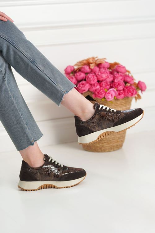 LİZSHOE HAKİKİ DERİ KADIN SPOR AYAKKABI KLMN 103026Y