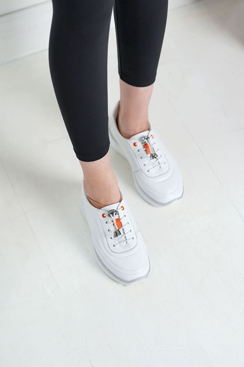 LİZSHOE HAKİKİ DERİ KADIN SPOR AYAKKABI KLMN 108526Y