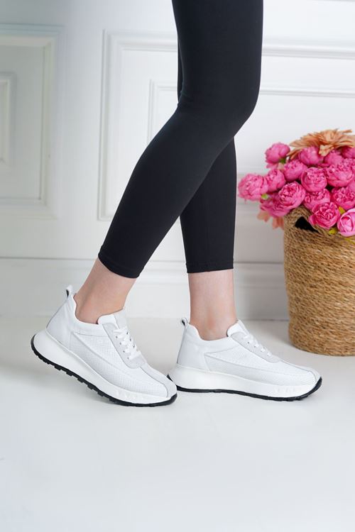 LİZSHOE HAKİKİ DERİ KADIN GÜNLÜK AYAKKABI KLMN 121526Y