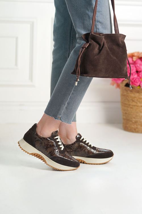 LİZSHOE HAKİKİ DERİ KADIN SPOR AYAKKABI KLMN 103026Y