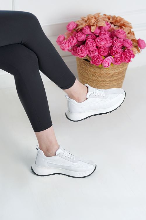LİZSHOE HAKİKİ DERİ KADIN GÜNLÜK AYAKKABI KLMN 121526Y