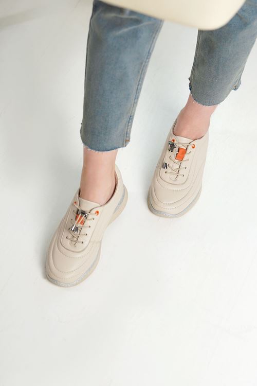 LİZSHOE HAKİKİ DERİ KADIN SPOR AYAKKABI KLMN 108526Y