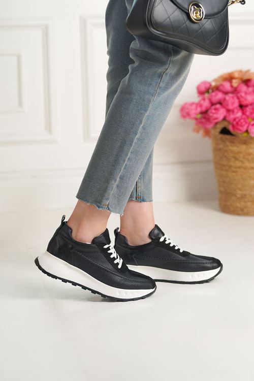 LİZSHOE HAKİKİ DERİ KADIN GÜNLÜK AYAKKABI KLMN 121526Y