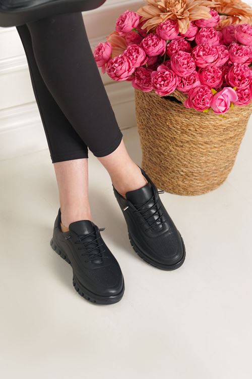 LİZSHOE HAKİKİ DERİ KADIN AYAKKABI MNR 800826Y