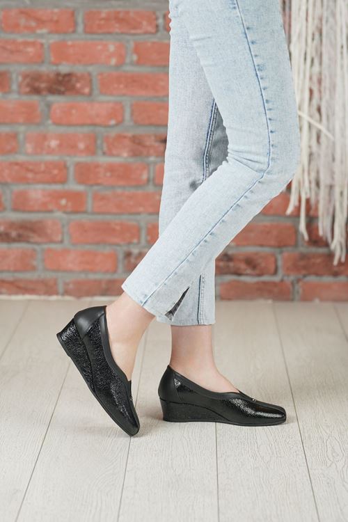 LİZSHOE HAKİKİ DERİ KADIN AYAKKABI 266626Y