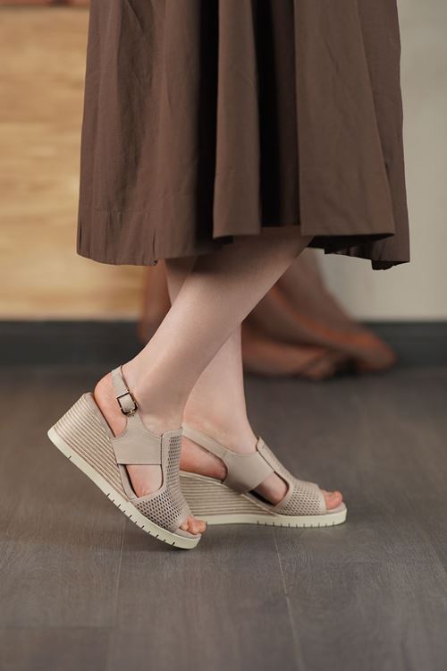 MAMMAMİA HAKİKİ DERİ KADIN SANDALET 292526Y