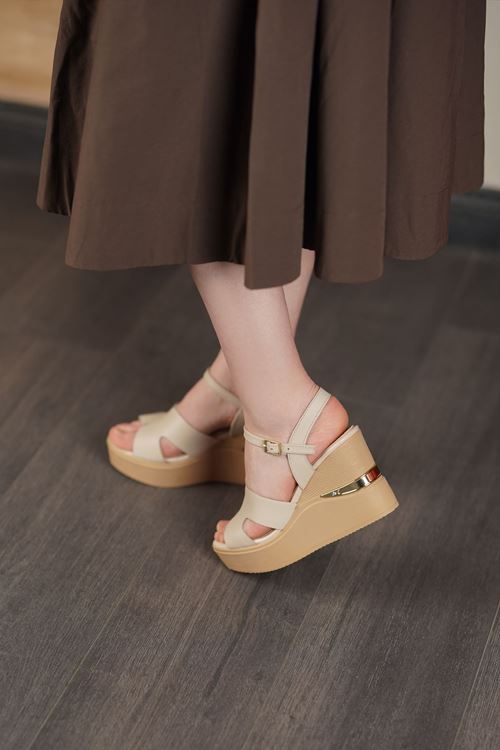 MAMMAMİA HAKİKİ DERİ KADIN SANDALET 538526Y
