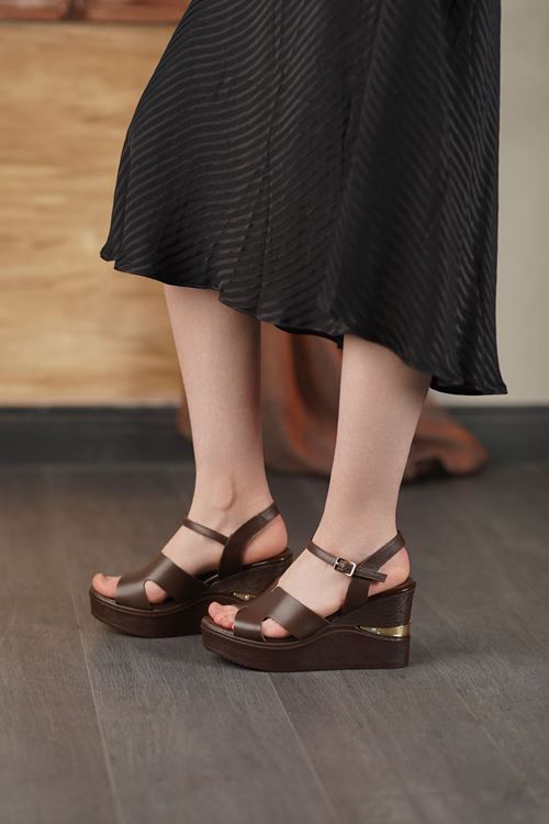 MAMMAMİA HAKİKİ DERİ KADIN SANDALET 538526Y