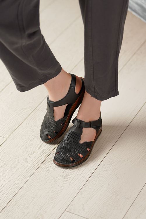 MAMMAMİA HAKİKİ DERİ KADIN SANDALET 236026Y