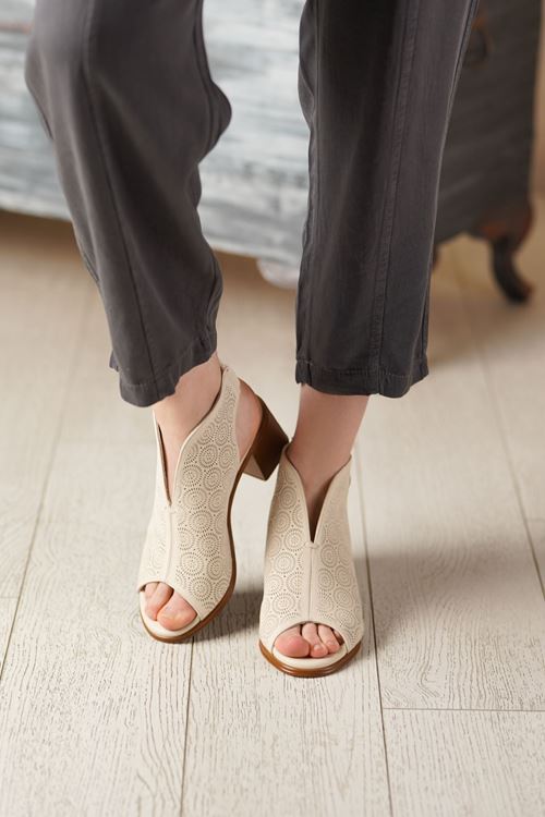 MAMMAMİA HAKİKİ DERİ KADIN SANDALET 514526Y
