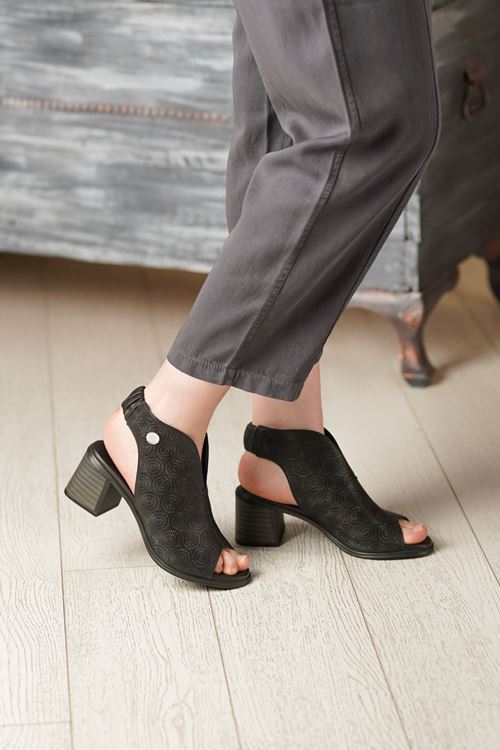 MAMMAMİA HAKİKİ DERİ KADIN SANDALET 514526Y