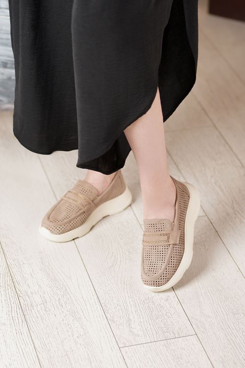 MAMMAMİA HAKİKİ DERİ KADIN GÜNLÜK AYAKKABI 704026Y