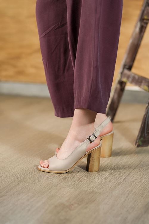 LİZSHOE HAKİKİ DERİ KADIN SANDALET ENZ 17-1626Y