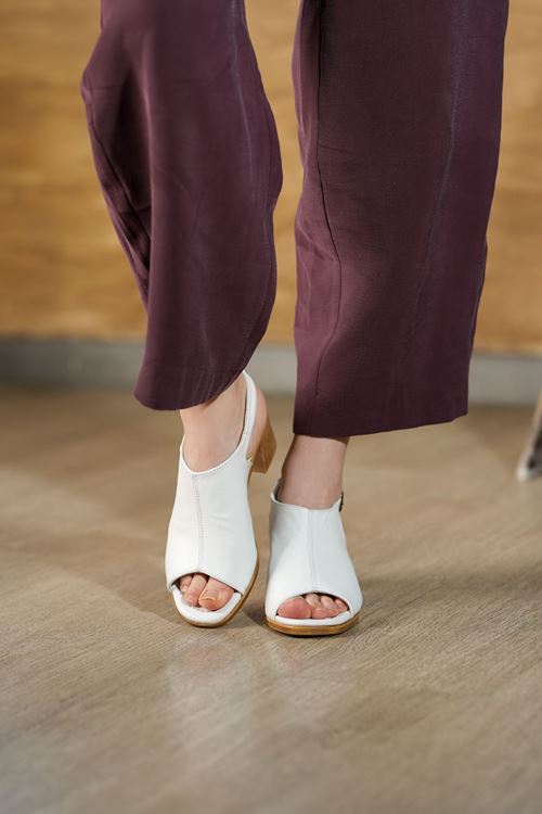 LİZSHOE HAKİKİ DERİ KADIN SANDALET ENZ 22-1226Y