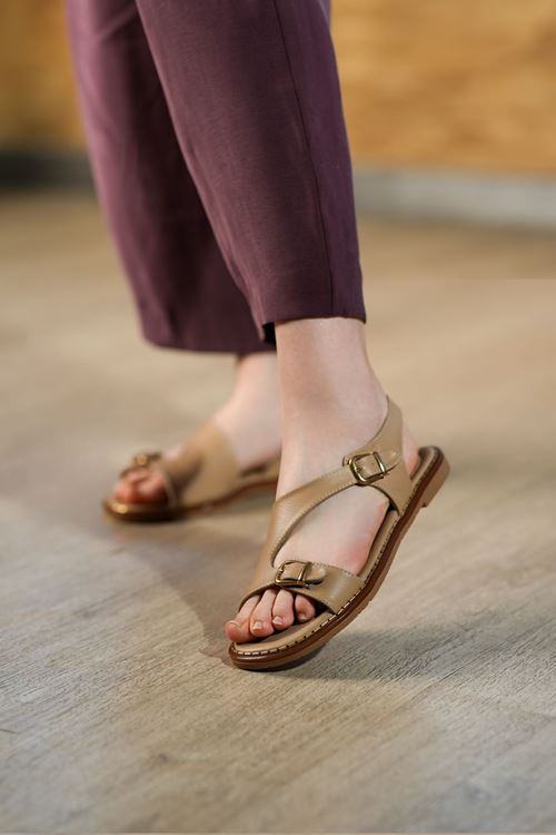LİZSHOE HAKİKİ DERİ KADIN SANDALET ENZ 5407-26Y