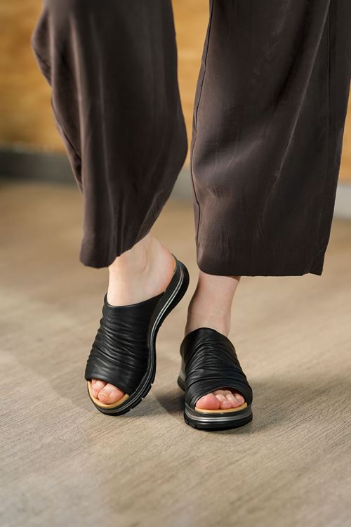 LİZSHOE KADIN SANDALET ZYN 409526Y