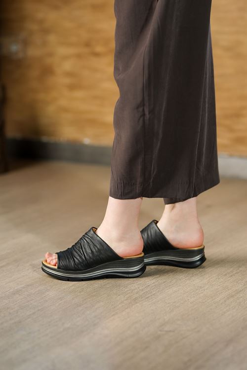 LİZSHOE KADIN SANDALET ZYN 409526Y
