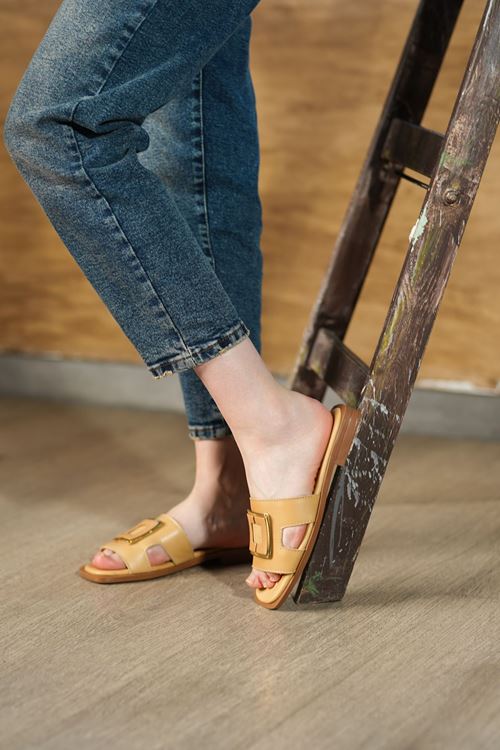 LİZSHOE HAKİKİ DERİ KADIN TERLİK ZEYN 410626Y